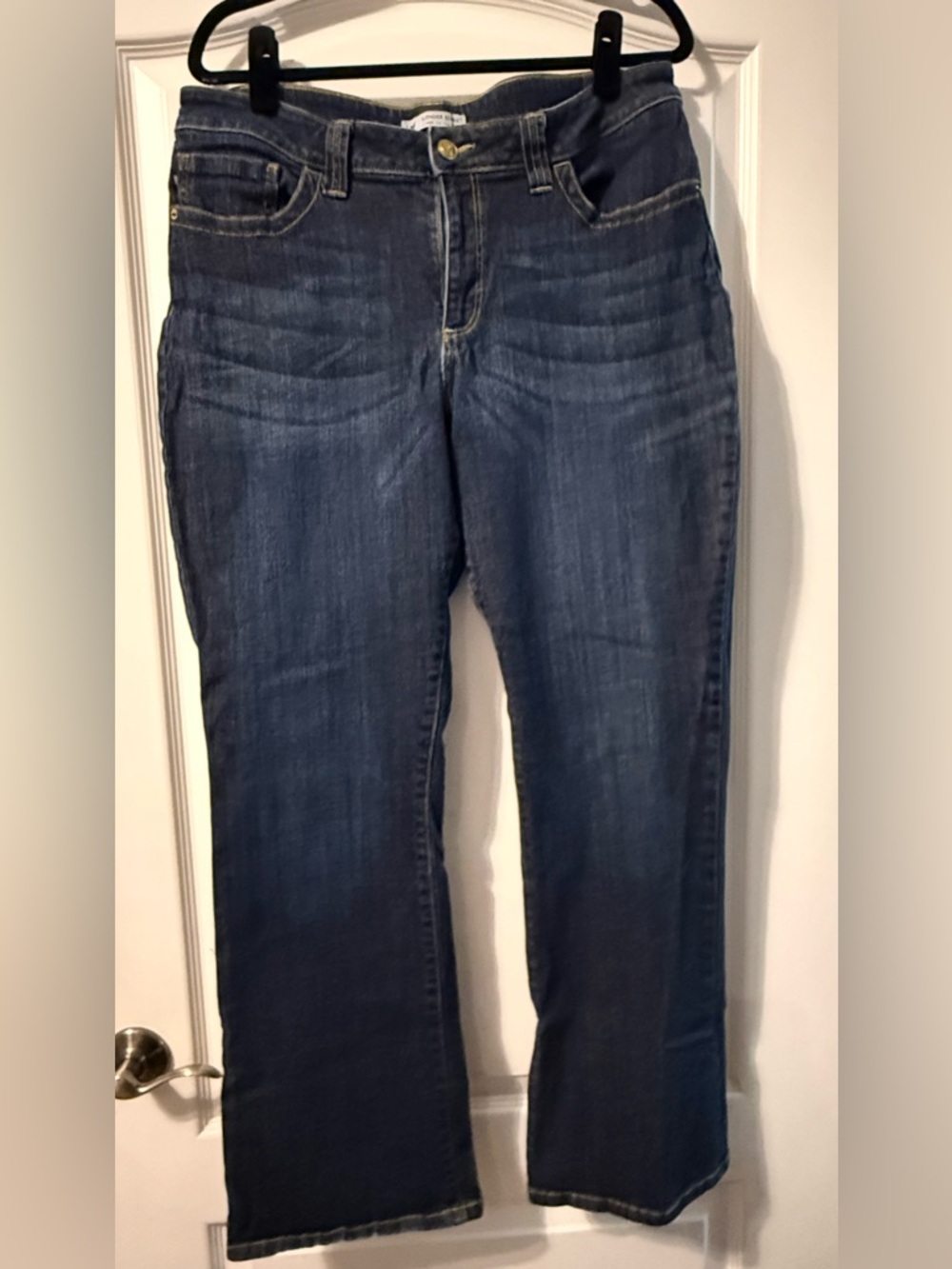 Classic Women's Dark Blue Jeans - Comfortable Everyday Fit